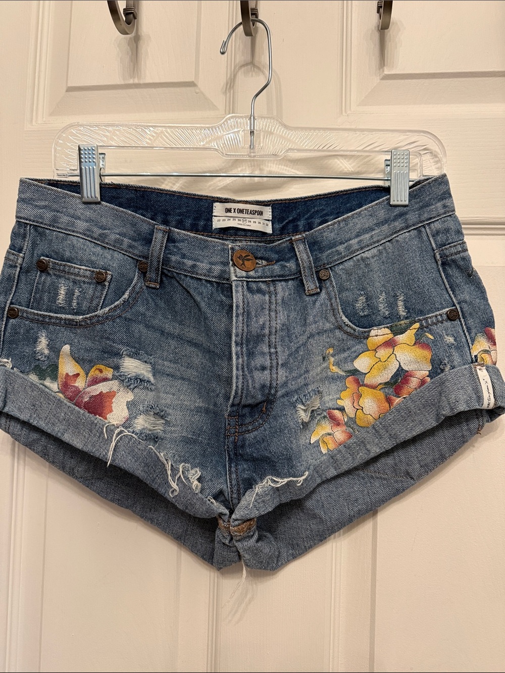 One Teaspoon Bandits Floral Denim Shorts 27